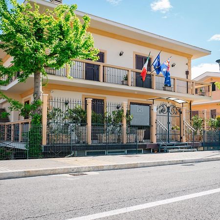 Villa Grace Tombolato Montesilvano Exterior photo
